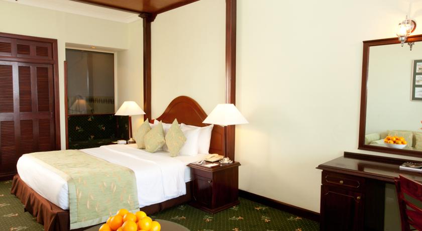 Mount Lavinia Hotel — Маунт Лавінія, Шрі Ланка мініатюра 12