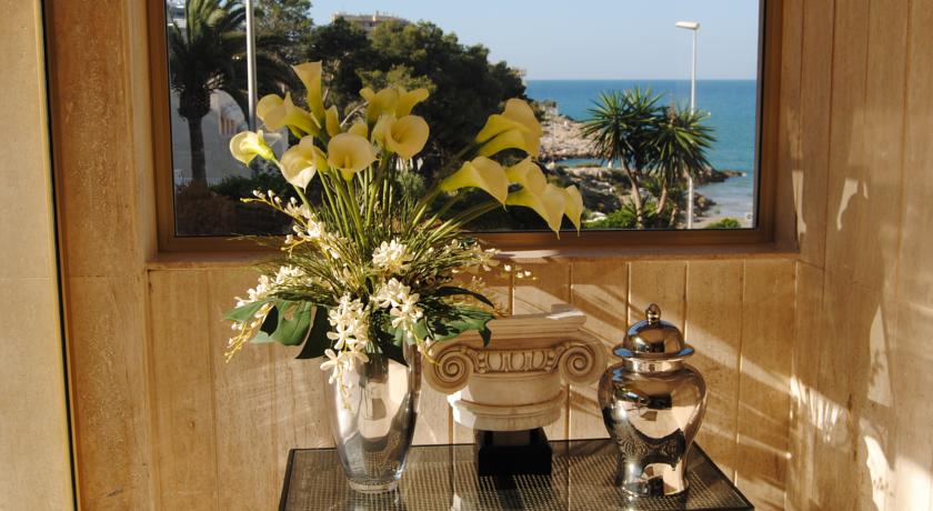 Cala Font Salou — Коста Дорада, Іспанія мініатюра 10