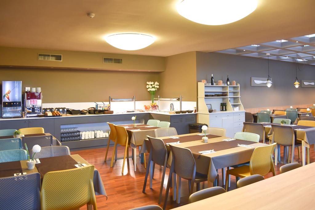 Sunclub Salou Aparthotel — Коста Дорада, Іспанія мініатюра 13