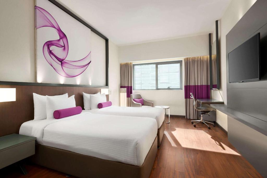 Howard Johnson Plaza by Wyndham Dubai Deira — Дубаї, Об'єднані Арабські Емірати мініатюра 76
