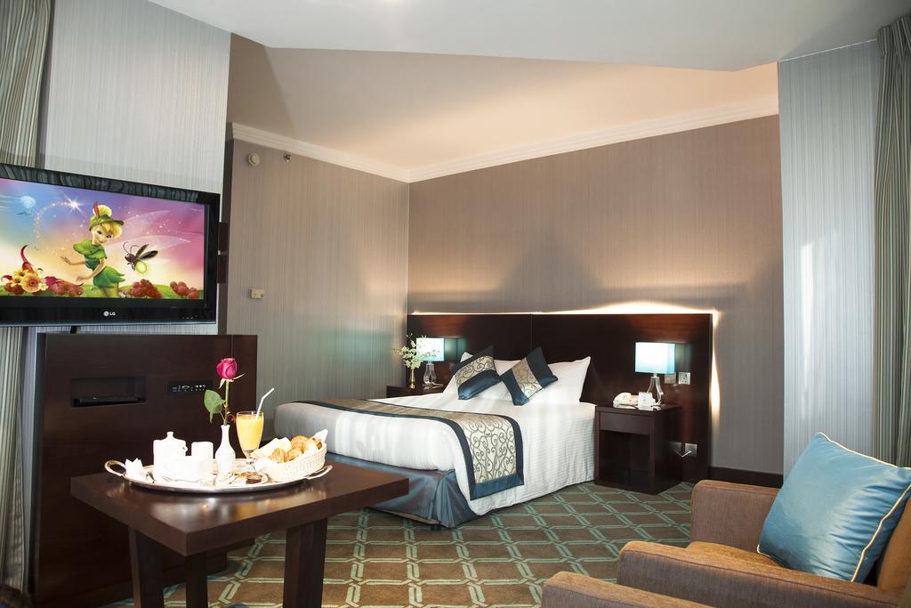 Novel Hotel City Center — Абу Дабі, Об'єднані Арабські Емірати мініатюра 6