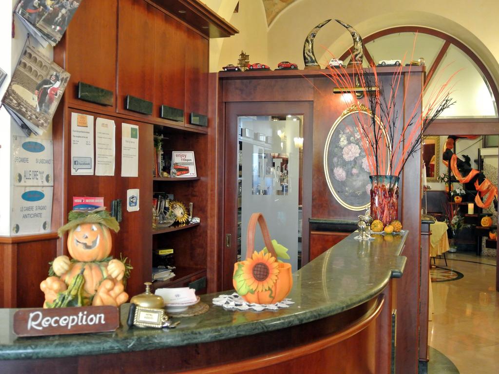 Assisi Hotel — Лаціо, Італія мініатюра 28