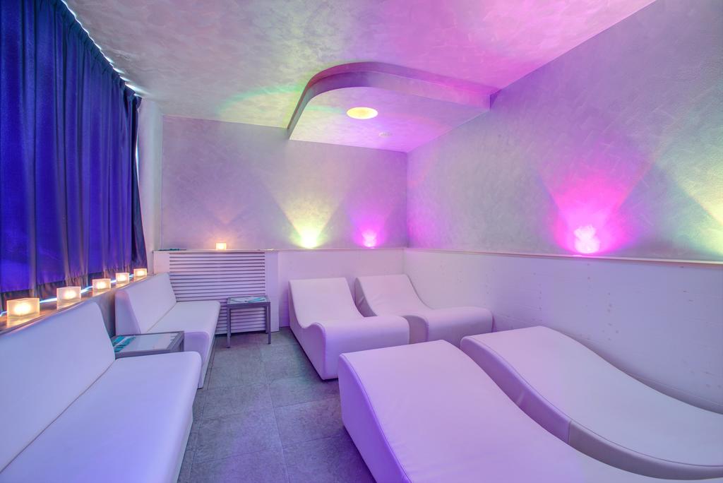 Ferretti Beach Hotel — Емілія Романья, Італія мініатюра 42