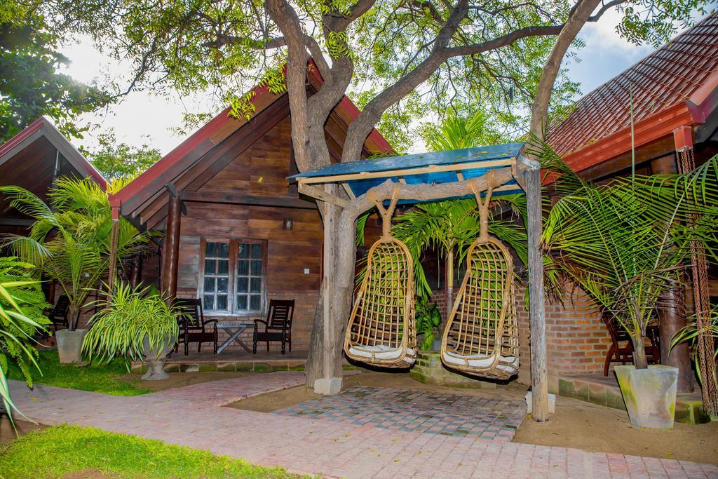 JKAB Beach Resort — Трінкомалі, Шрі Ланка мініатюра 10