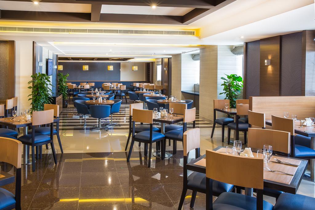 V Hotel Fujairah — Фуджейра, Об'єднані Арабські Емірати мініатюра 6