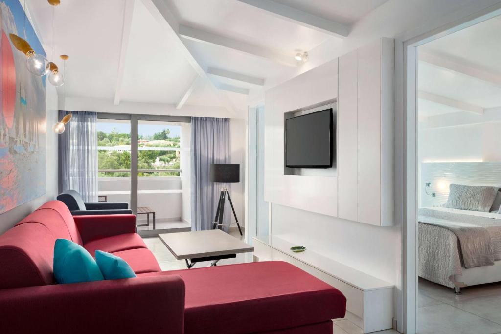 TRYP by Wyndham Corfu Dassia — о. Корфу, Греція мініатюра 132