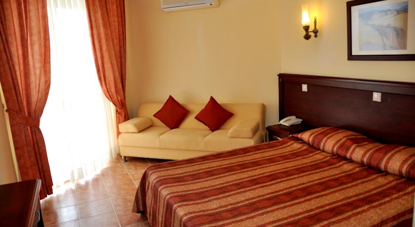 Larissa Sultan Beach Hotel — Кемер, Туреччина мініатюра 7
