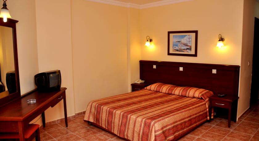 Larissa Sultan Beach Hotel — Кемер, Туреччина мініатюра 10