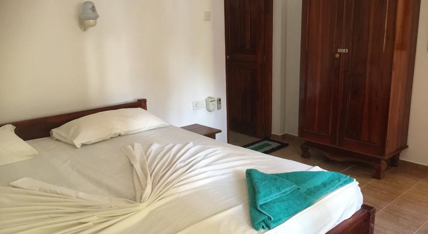 Drifters Hotel — Хіккадува, Шрі Ланка мініатюра 30