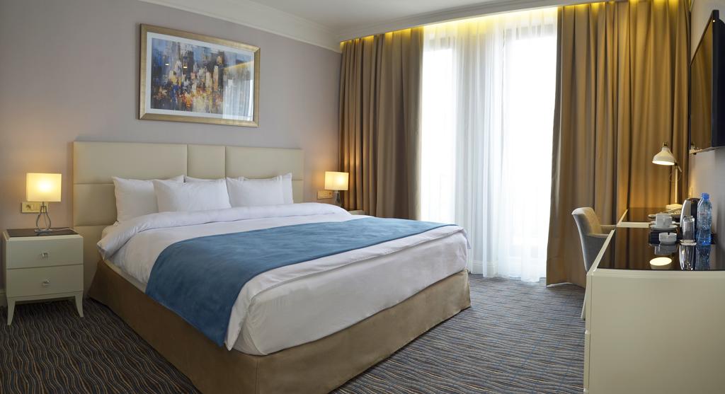 City Avenue Hotel — Тбілісі, Грузія мініатюра 9