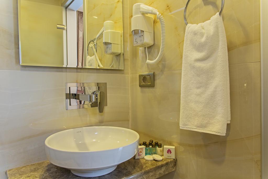 Grand Naki Hotel — Стамбул, Туреччина мініатюра 9