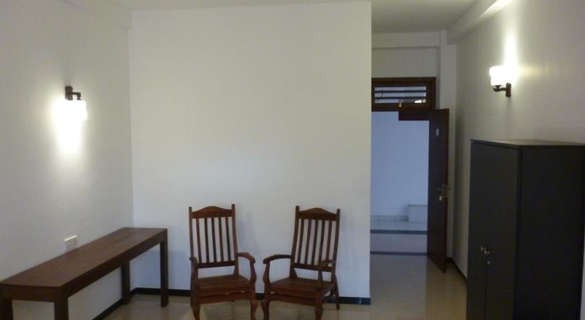 Ocean View Cottage Hotel — Хіккадува, Шрі Ланка мініатюра 16