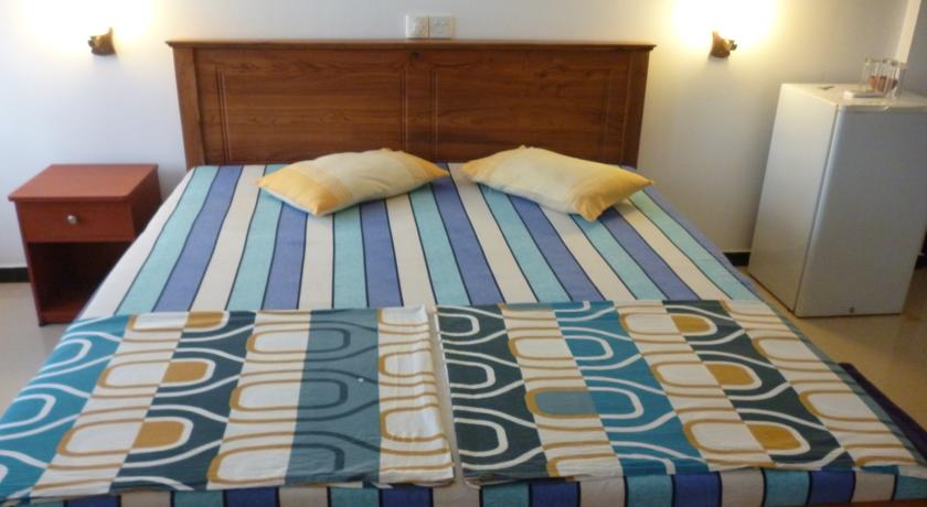 Ocean View Cottage Hotel — Хіккадува, Шрі Ланка мініатюра 18