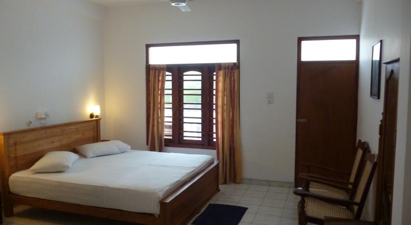 Ocean View Cottage Hotel — Хіккадува, Шрі Ланка мініатюра 24