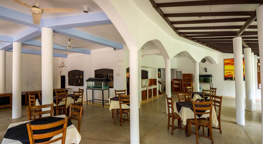Sea View Beach Hotel — Унаватуна, Шрі Ланка мініатюра 7