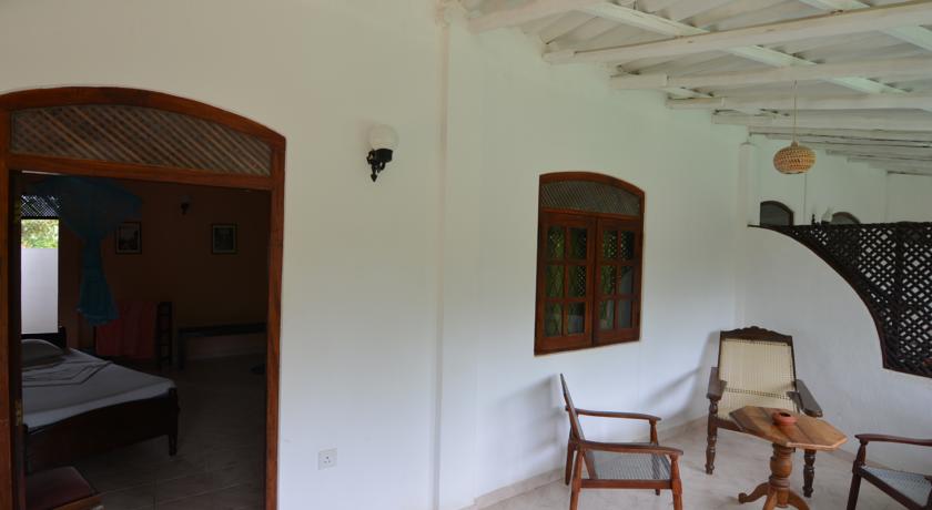 Sea View Beach Hotel — Унаватуна, Шрі Ланка мініатюра 18