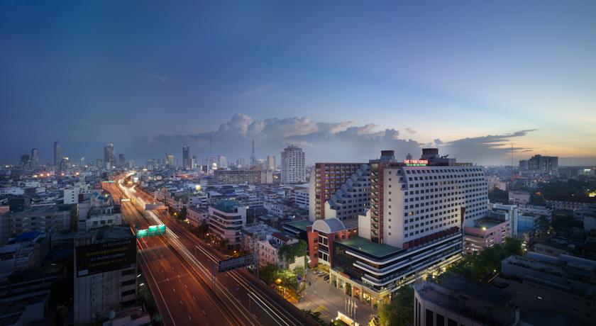 The Twin Towers Hotel Bangkok — Бангкок, Таїланд — фото 1