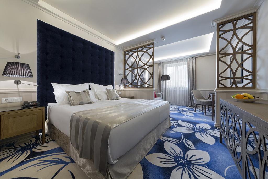 Slavia Grand Hotel — Башка-Вода, Хорватія мініатюра 19