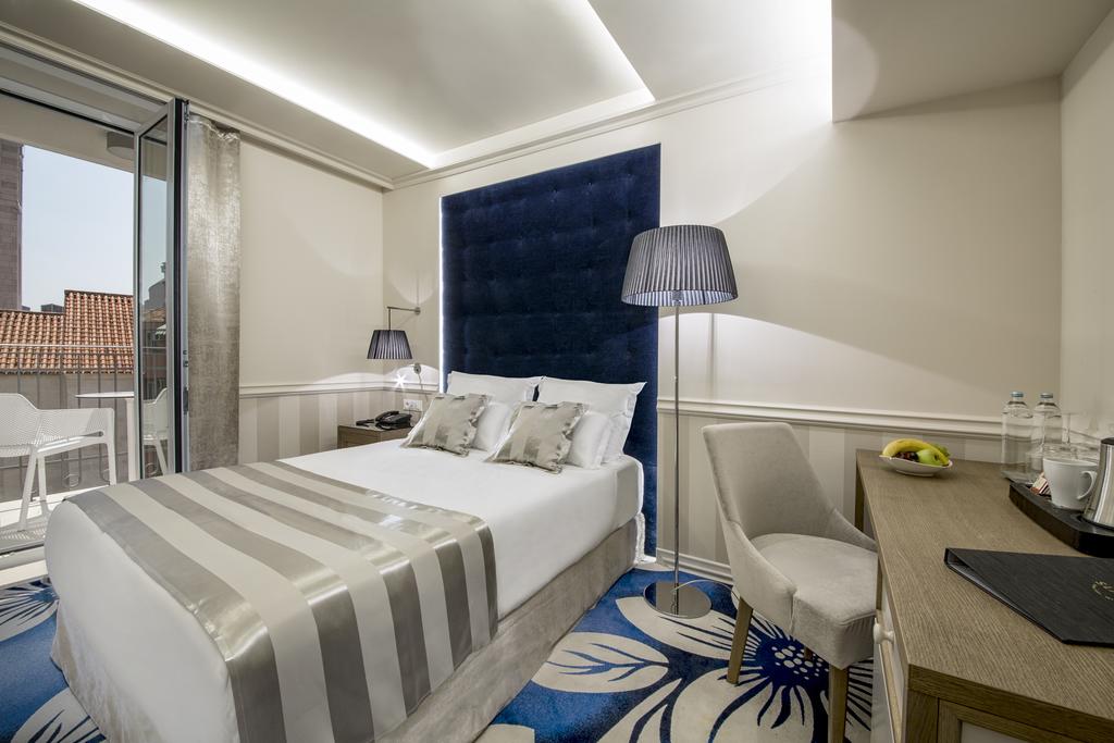 Slavia Grand Hotel — Башка-Вода, Хорватія мініатюра 34