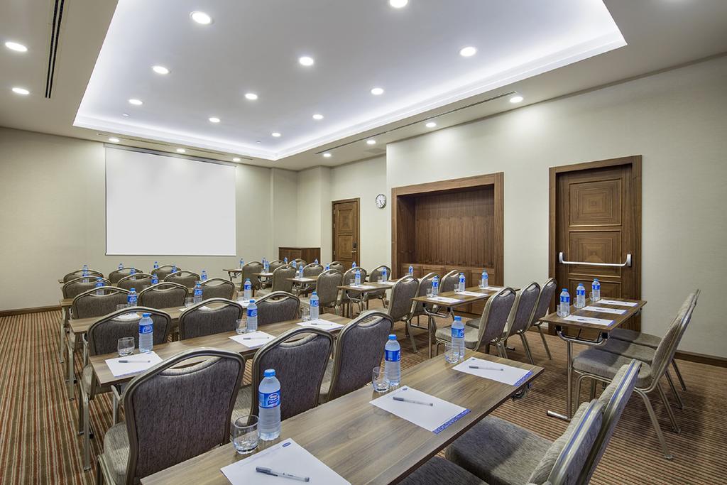 Hampton by Hilton Istanbul Atakoy — Стамбул, Туреччина мініатюра 29
