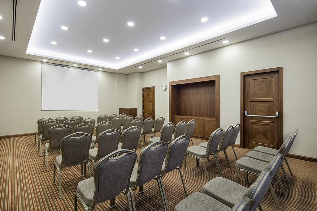 Hampton by Hilton Istanbul Atakoy — Стамбул, Туреччина мініатюра 30