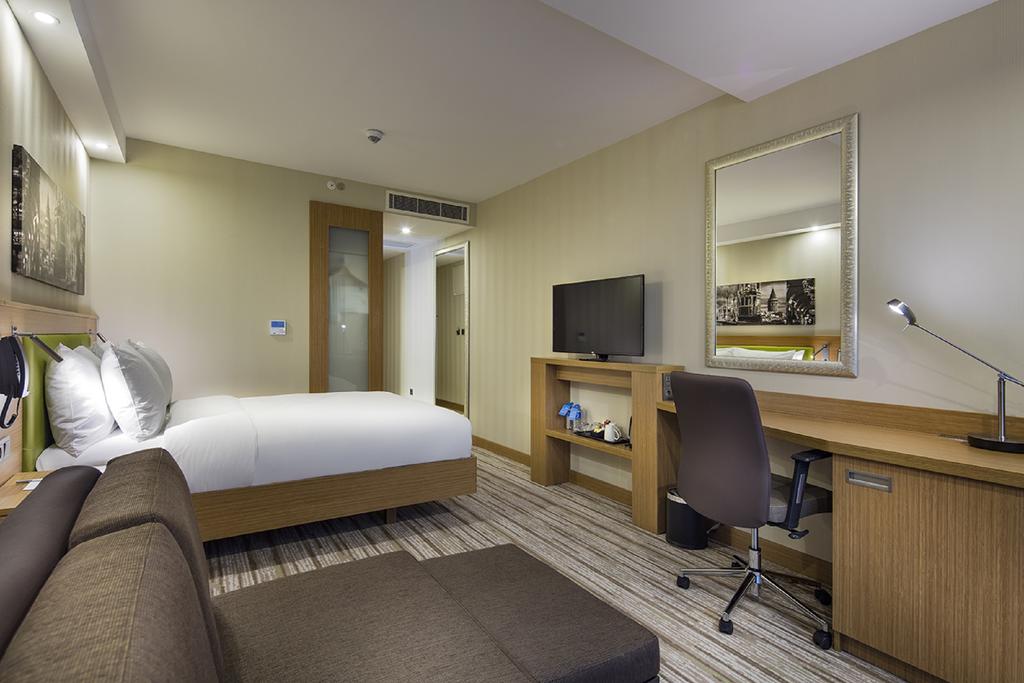 Hampton by Hilton Istanbul Atakoy — Стамбул, Туреччина мініатюра 31
