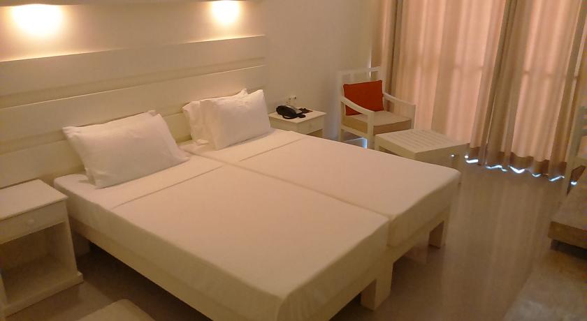 Beacon Beach Negombo — Негомбо, Шрі Ланка мініатюра 74