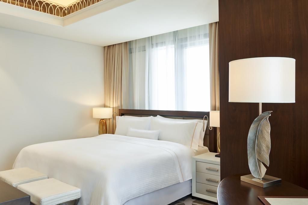 Hilton Dubai Al Habtoor City — Дубаї, Об'єднані Арабські Емірати мініатюра 180