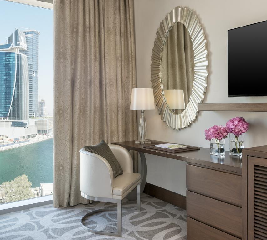 Hilton Dubai Al Habtoor City — Дубаї, Об'єднані Арабські Емірати мініатюра 181