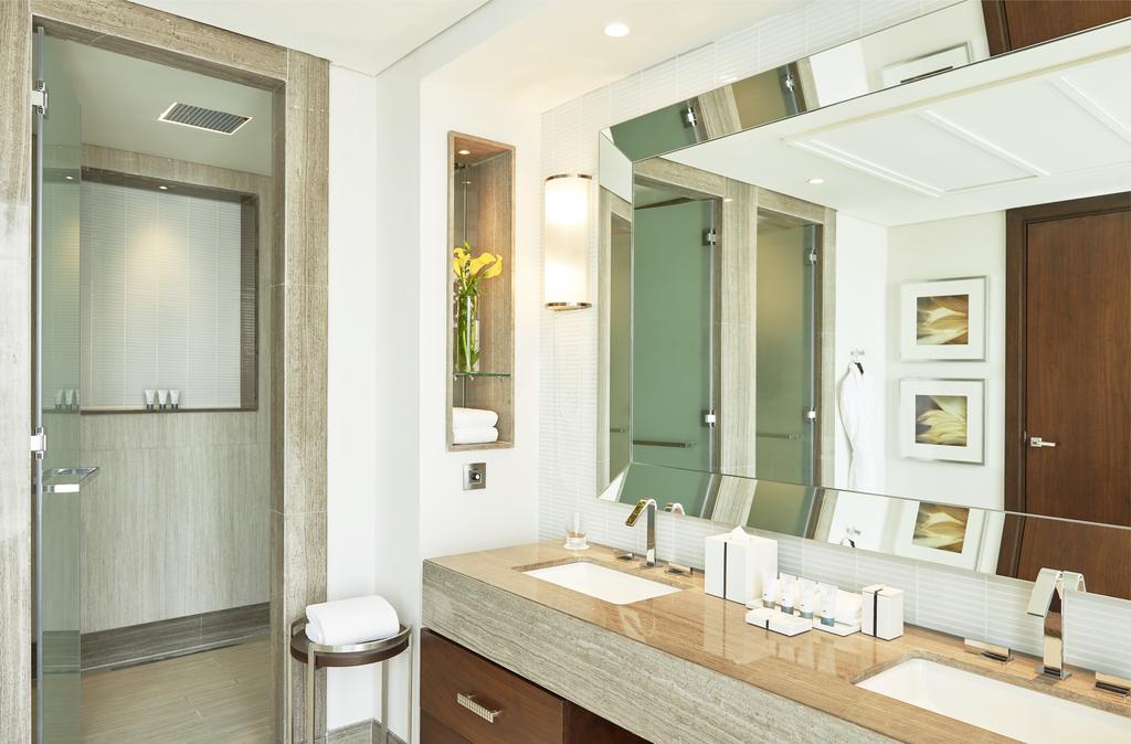 Hilton Dubai Al Habtoor City — Дубаї, Об'єднані Арабські Емірати мініатюра 209