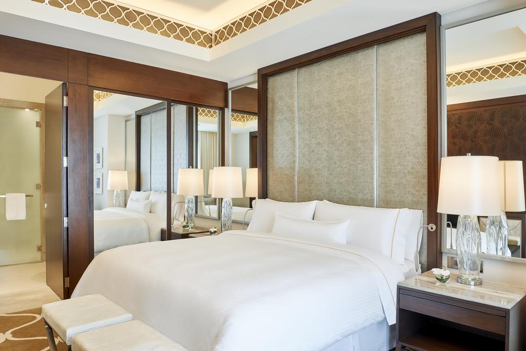 Hilton Dubai Al Habtoor City — Дубаї, Об'єднані Арабські Емірати мініатюра 217