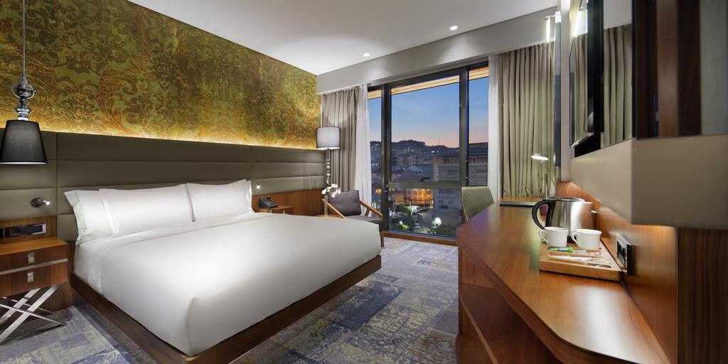 Double Tree By Hilton Hotel Istanbul Piyalepasa — Стамбул, Туреччина мініатюра 15