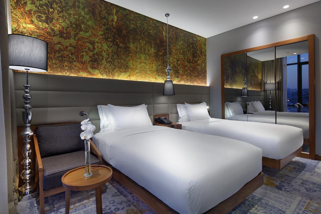 Double Tree By Hilton Hotel Istanbul Piyalepasa — Стамбул, Туреччина мініатюра 40