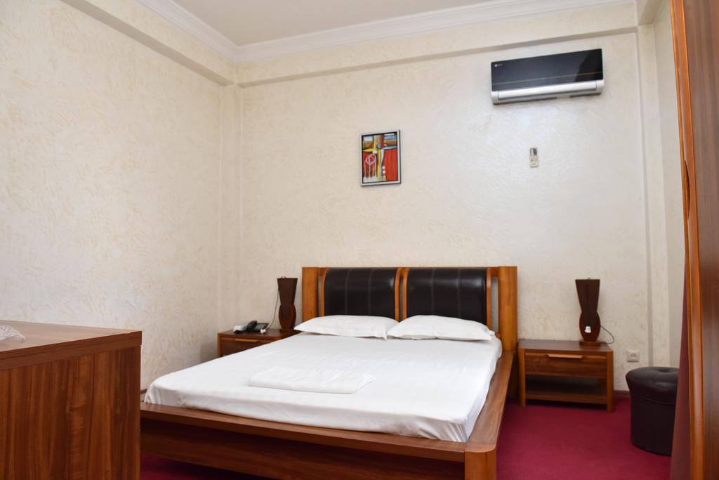 Antika Hotel — Батумі, Грузія мініатюра 115