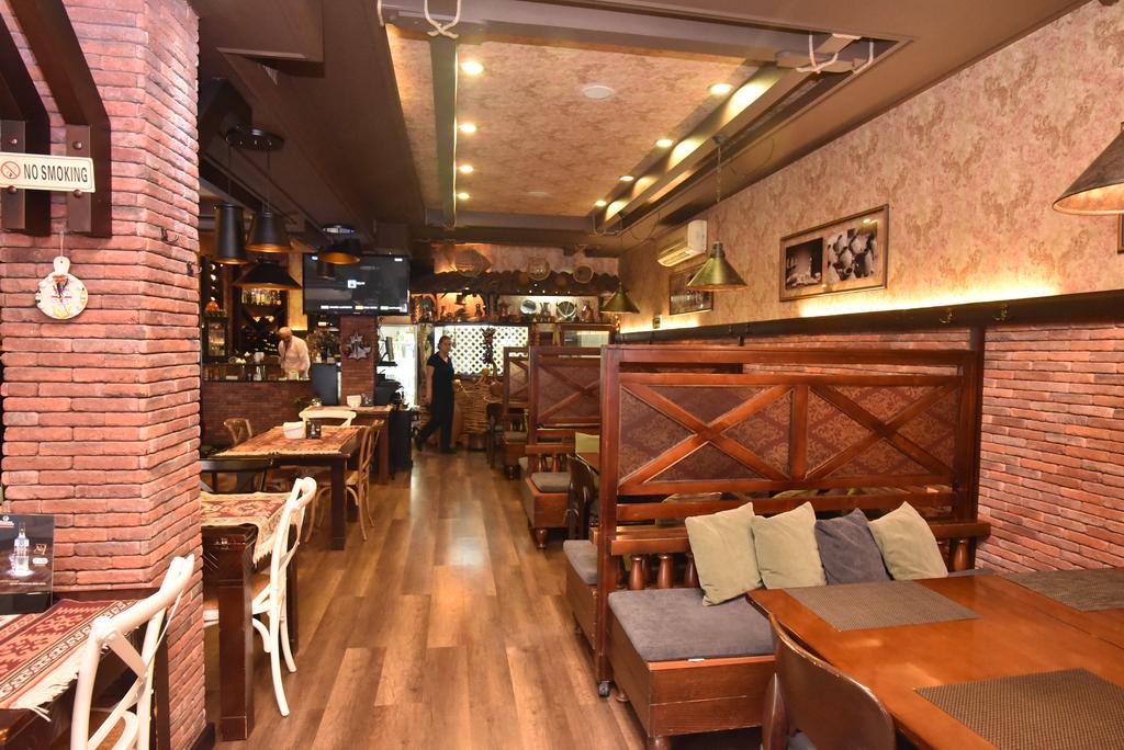 Antika Hotel — Батумі, Грузія мініатюра 120