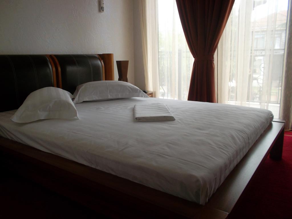 Antika Hotel — Батумі, Грузія мініатюра 122
