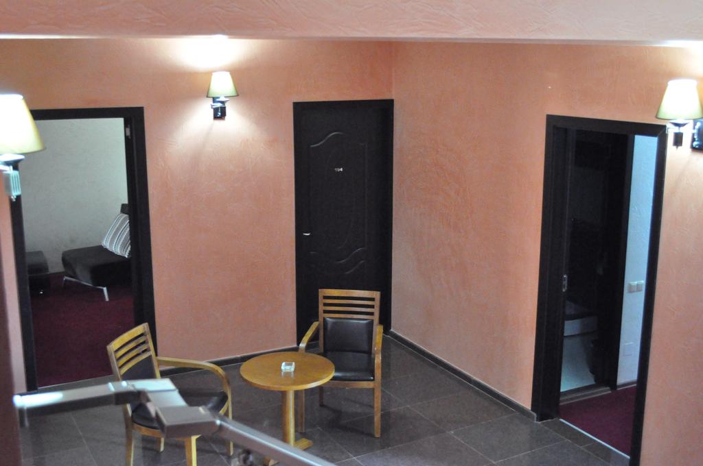 Antika Hotel — Батумі, Грузія мініатюра 123
