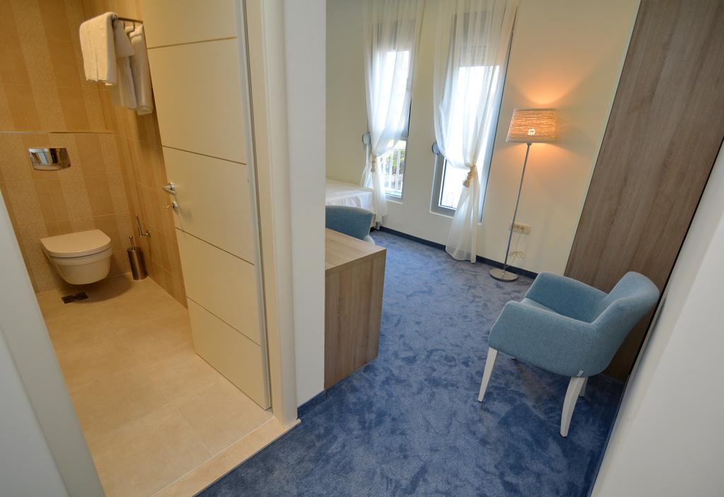 Hermes Hotel — Будванськая Рівʼєра, Чорногорія мініатюра 28