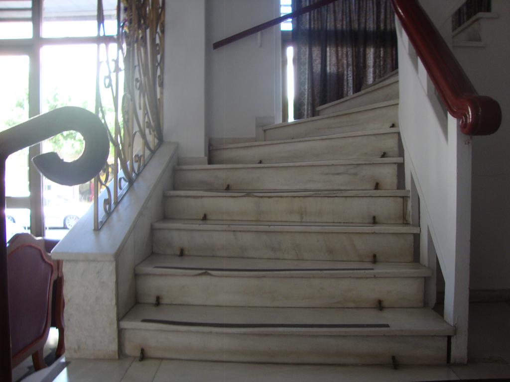 Achillion Hotel — Лутракі (Коринфія), Греція мініатюра 37