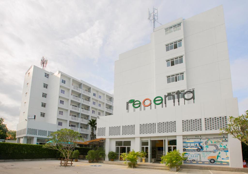 Recenta Suite Phuket Suanluang Phuket Town — о. Пхукет, Таїланд мініатюра 9