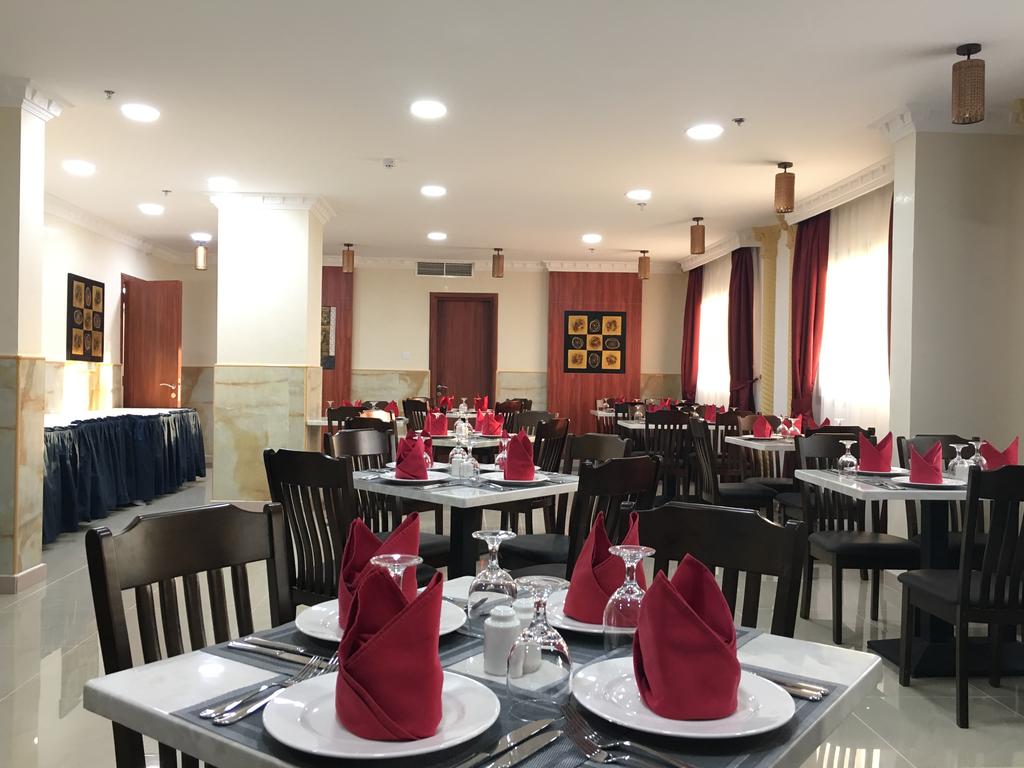 Royal Tulip Hotel — Дубаї, Об'єднані Арабські Емірати мініатюра 9