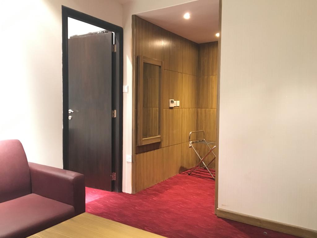 Royal Tulip Hotel — Дубаї, Об'єднані Арабські Емірати мініатюра 14