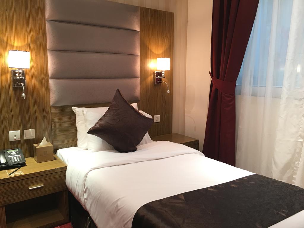 Royal Tulip Hotel — Дубаї, Об'єднані Арабські Емірати мініатюра 34