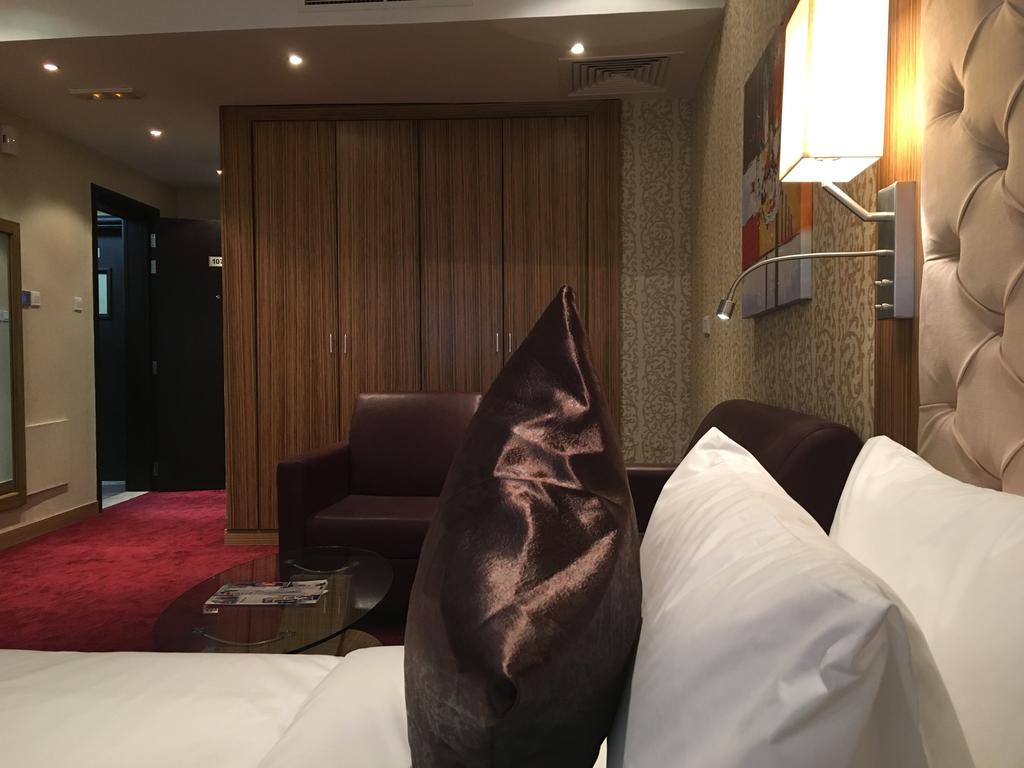 Royal Tulip Hotel — Дубаї, Об'єднані Арабські Емірати мініатюра 37