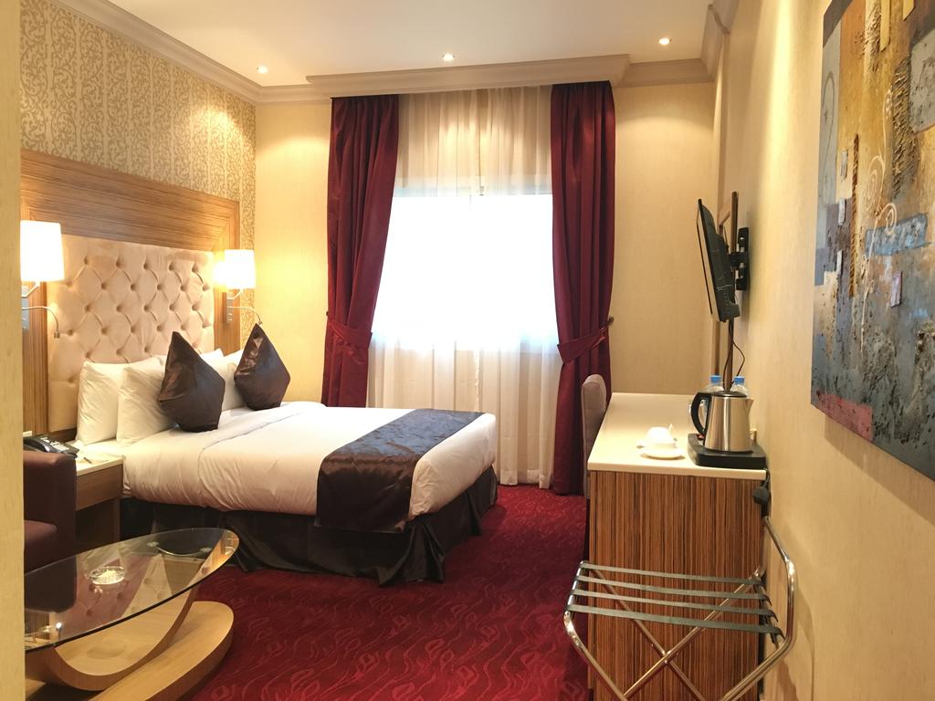 Royal Tulip Hotel — Дубаї, Об'єднані Арабські Емірати мініатюра 39