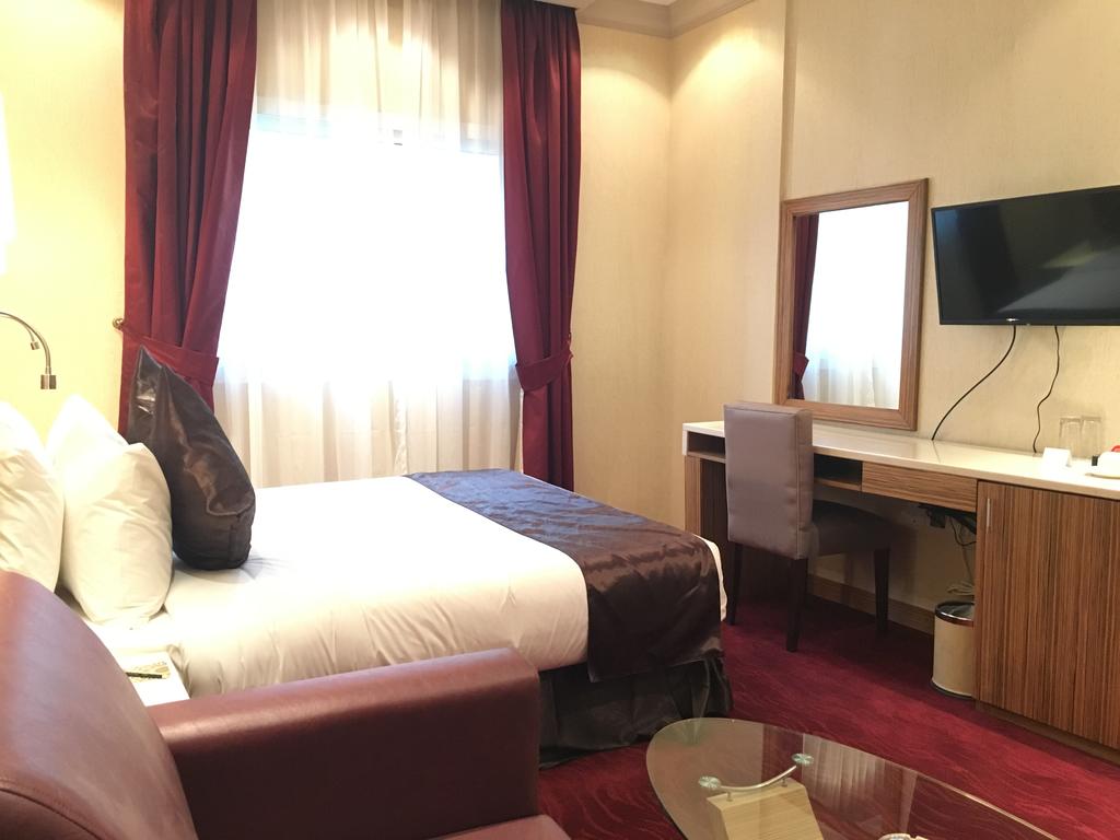 Royal Tulip Hotel — Дубаї, Об'єднані Арабські Емірати мініатюра 41