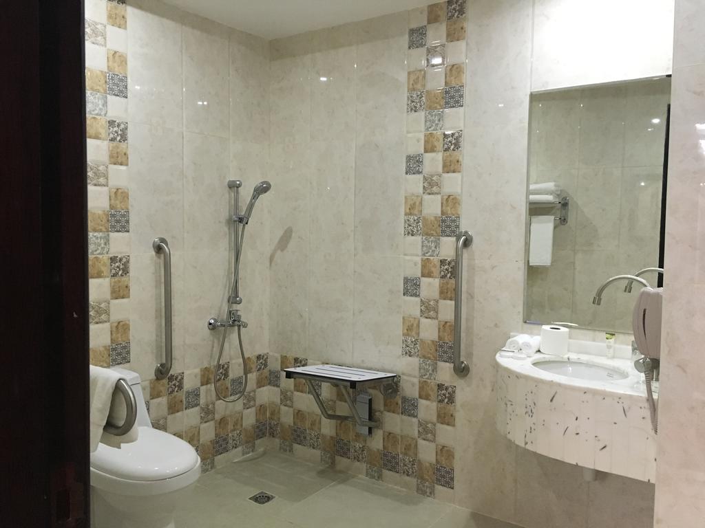 Royal Tulip Hotel — Дубаї, Об'єднані Арабські Емірати мініатюра 43