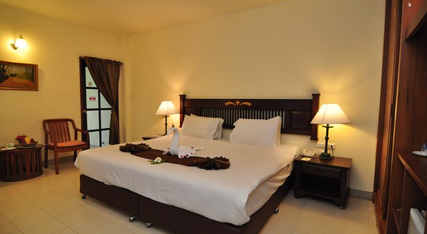 Patong Leelavadee Hua Ting Holiday Inn Phuket — о. Пхукет, Таїланд мініатюра 15