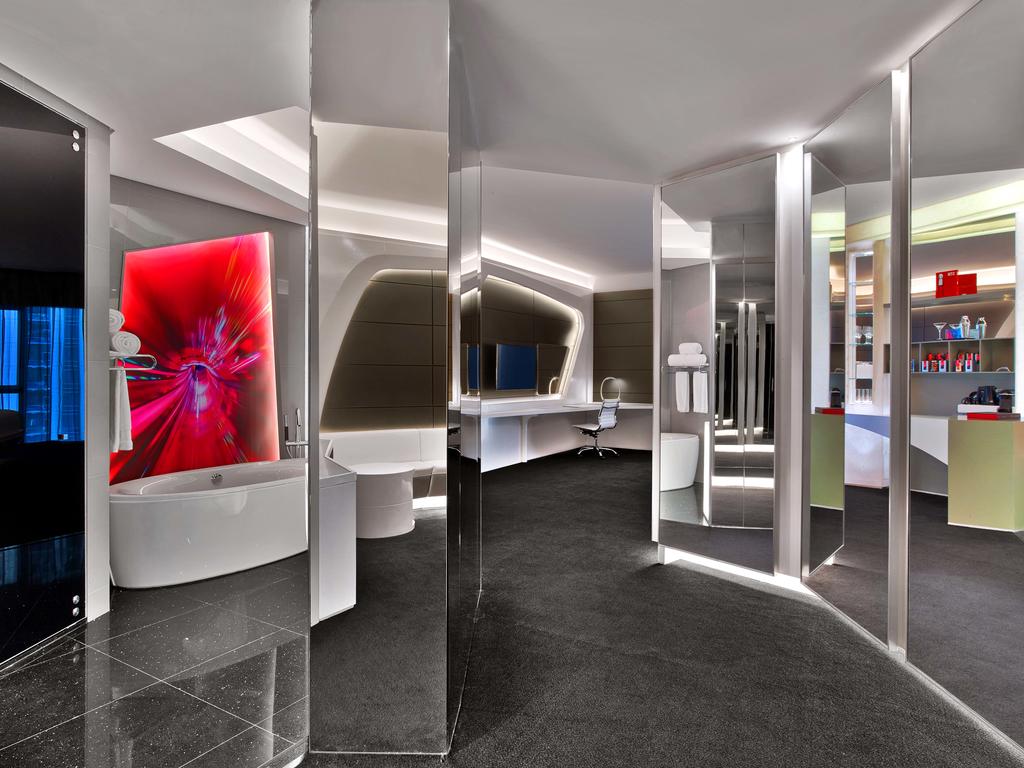 V Hotel Dubai Curio Collection by Hilton — Дубаї, Об'єднані Арабські Емірати мініатюра 149