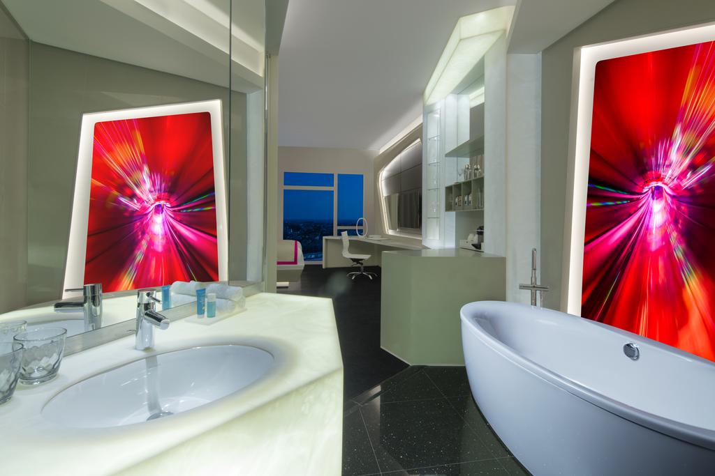 V Hotel Dubai Curio Collection by Hilton — Дубаї, Об'єднані Арабські Емірати мініатюра 154
